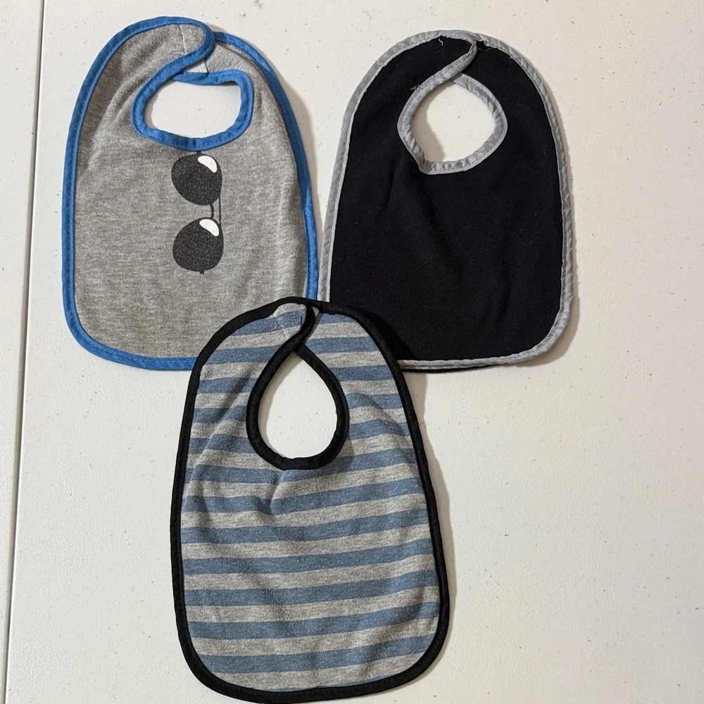 Lot of 15 Baby Boy Bibs